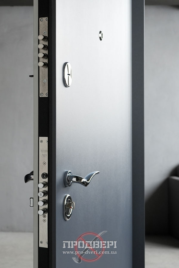 Замок Mottura 84-535Q. Циліндр Abloy Protec 2. Броненакладка Спарта.